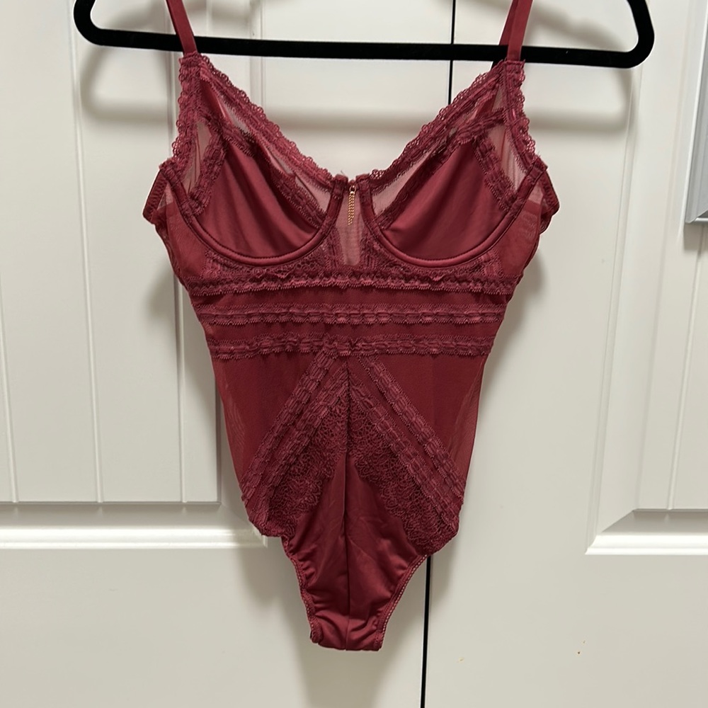 BODYSUIT